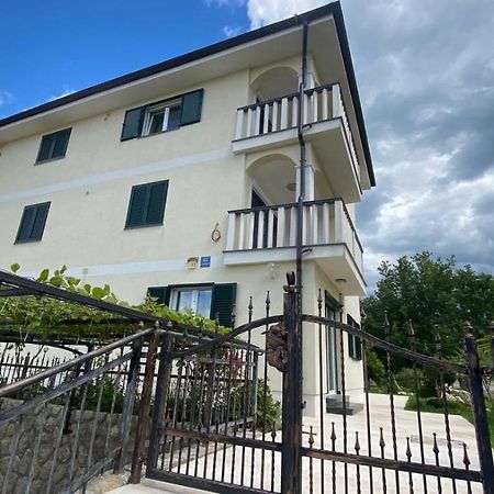 Vila Luca Island Krk / Malinska Exterior foto